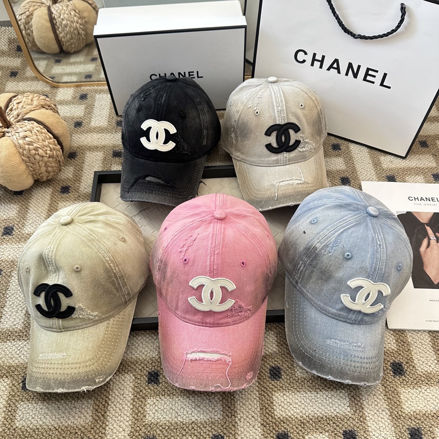 Chanel CHANEL香奈儿 新款简约棒球帽，新款 ， 款超好搭配，赶紧入手