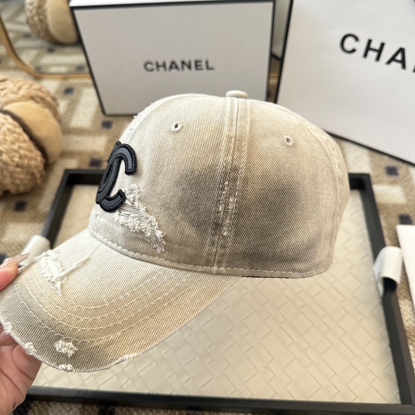 CHANEL香奈儿 新款简约棒球帽，新款出货，大牌款超好搭配，赶紧入手！