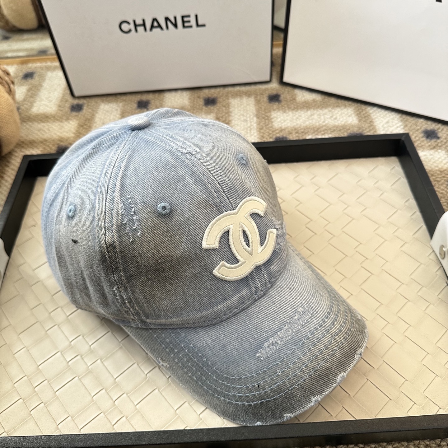 Chanel CHANEL香奈儿 新款简约棒球帽，新款 ， 款超好搭配，赶紧入手