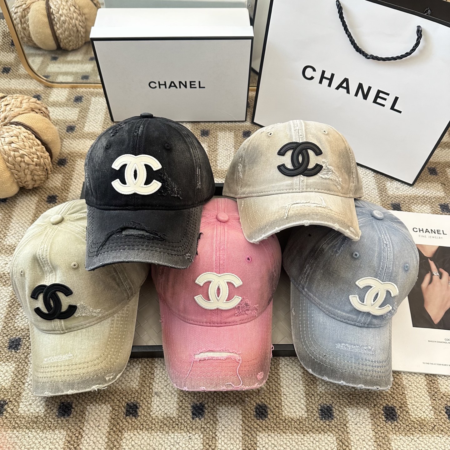 Chanel CHANEL香奈儿 新款简约棒球帽，新款 ， 款超好搭配，赶紧入手