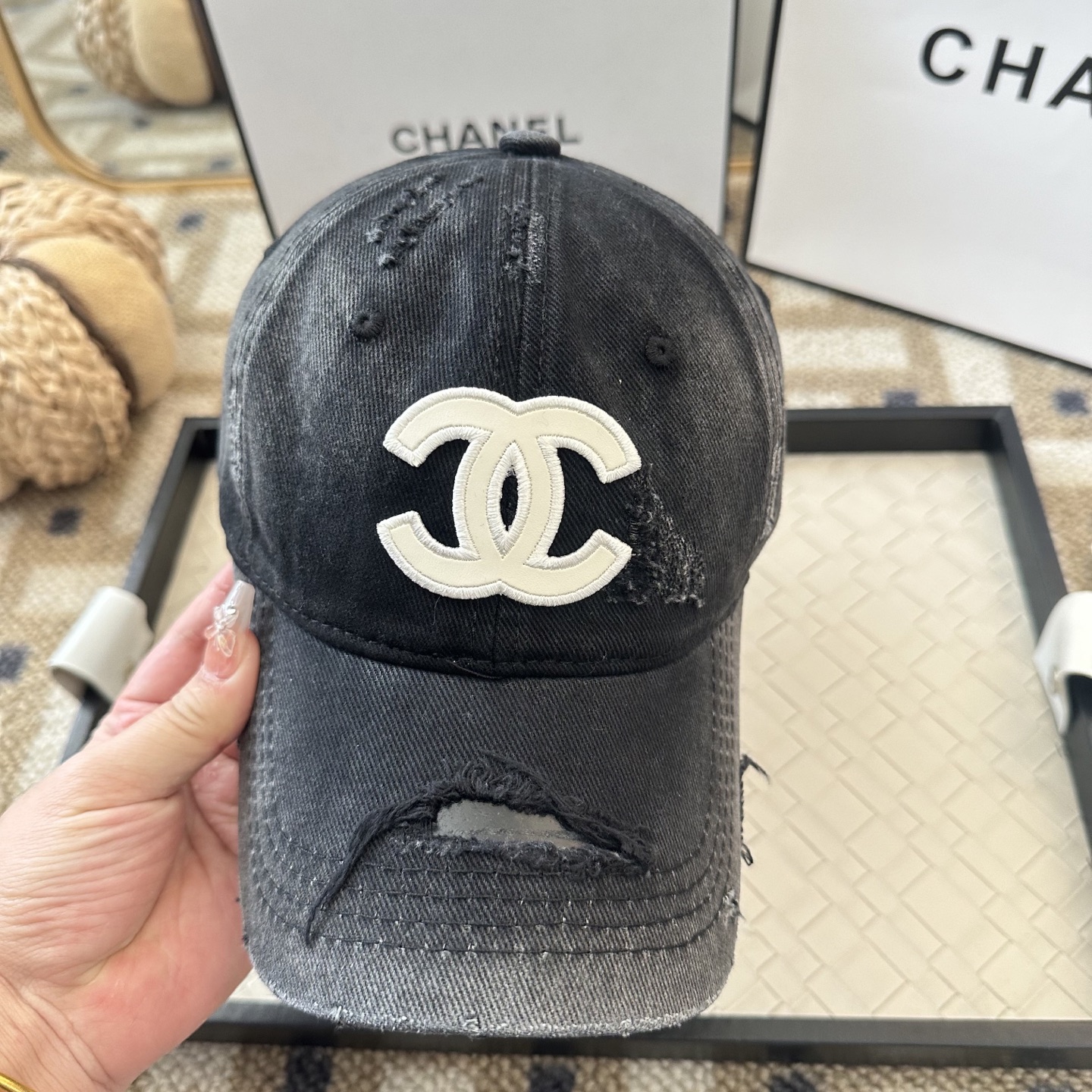 Chanel CHANEL香奈儿 新款简约棒球帽，新款 ， 款超好搭配，赶紧入手