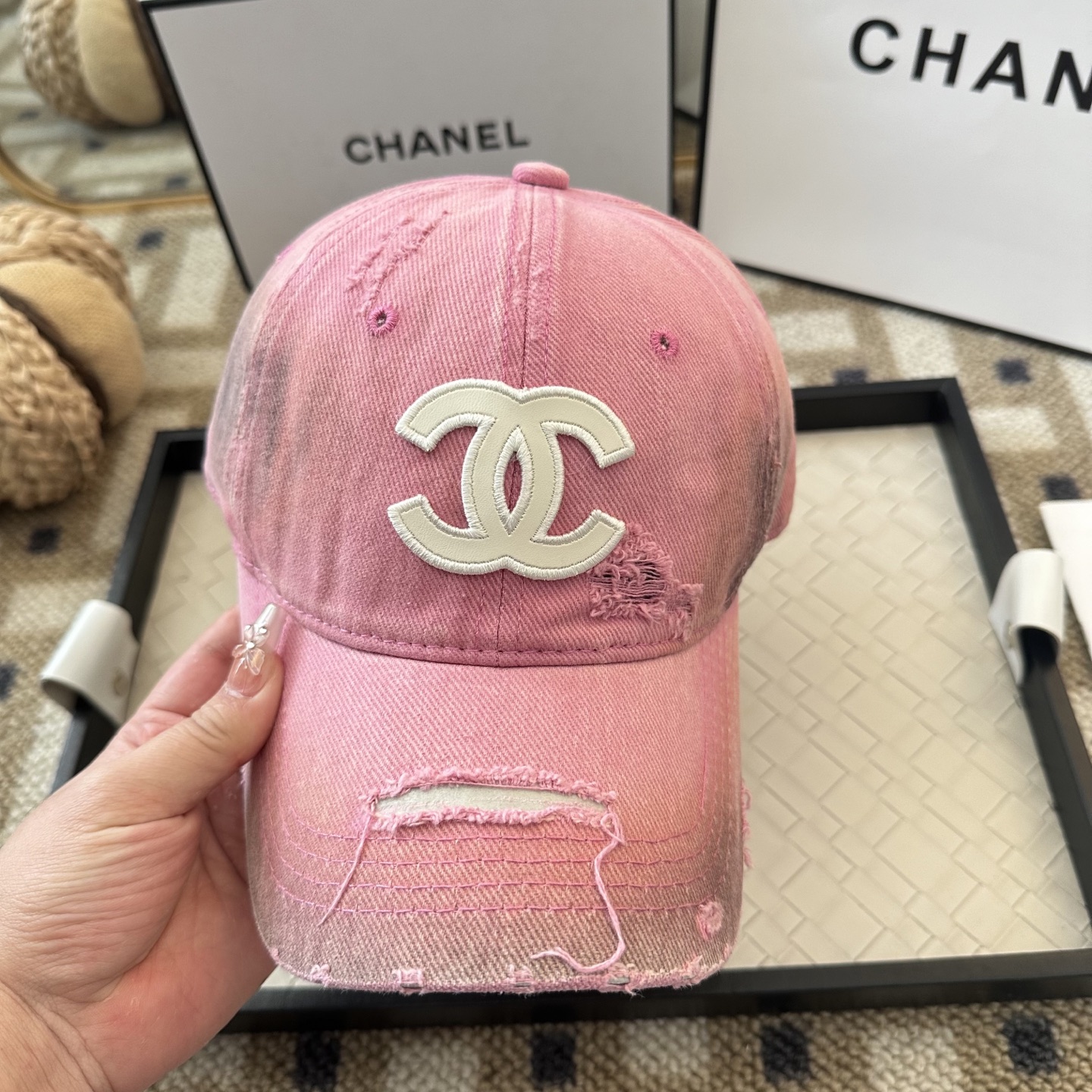 Chanel CHANEL香奈儿 新款简约棒球帽，新款 ， 款超好搭配，赶紧入手