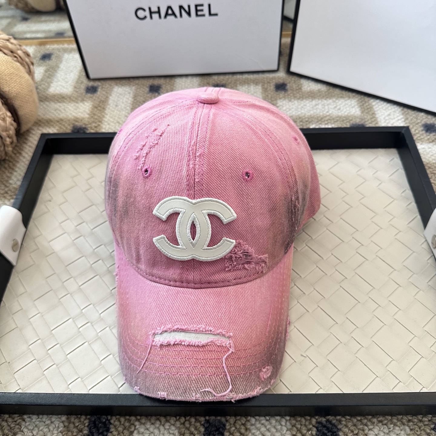 Chanel CHANEL香奈儿 新款简约棒球帽，新款 ， 款超好搭配，赶紧入手