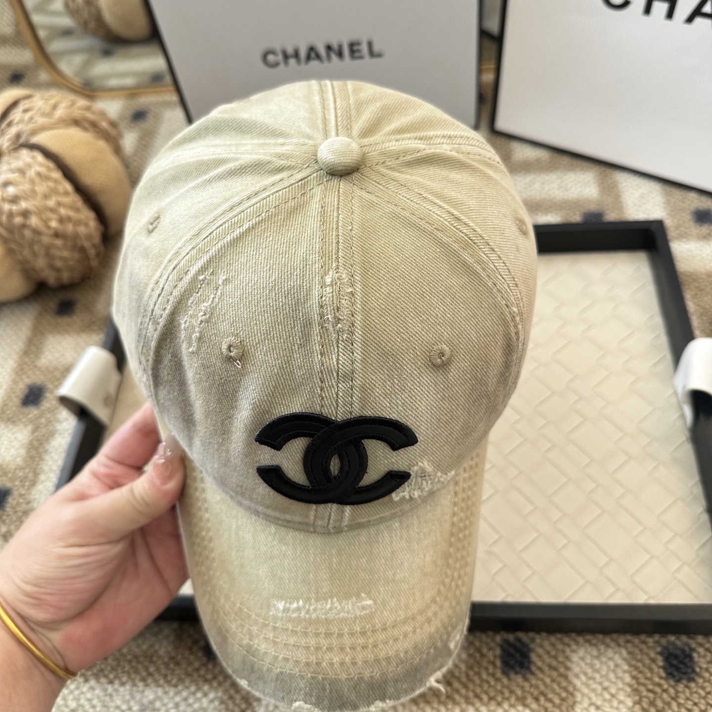 CHANEL香奈儿 新款简约棒球帽，新款出货，大牌款超好搭配，赶紧入手！