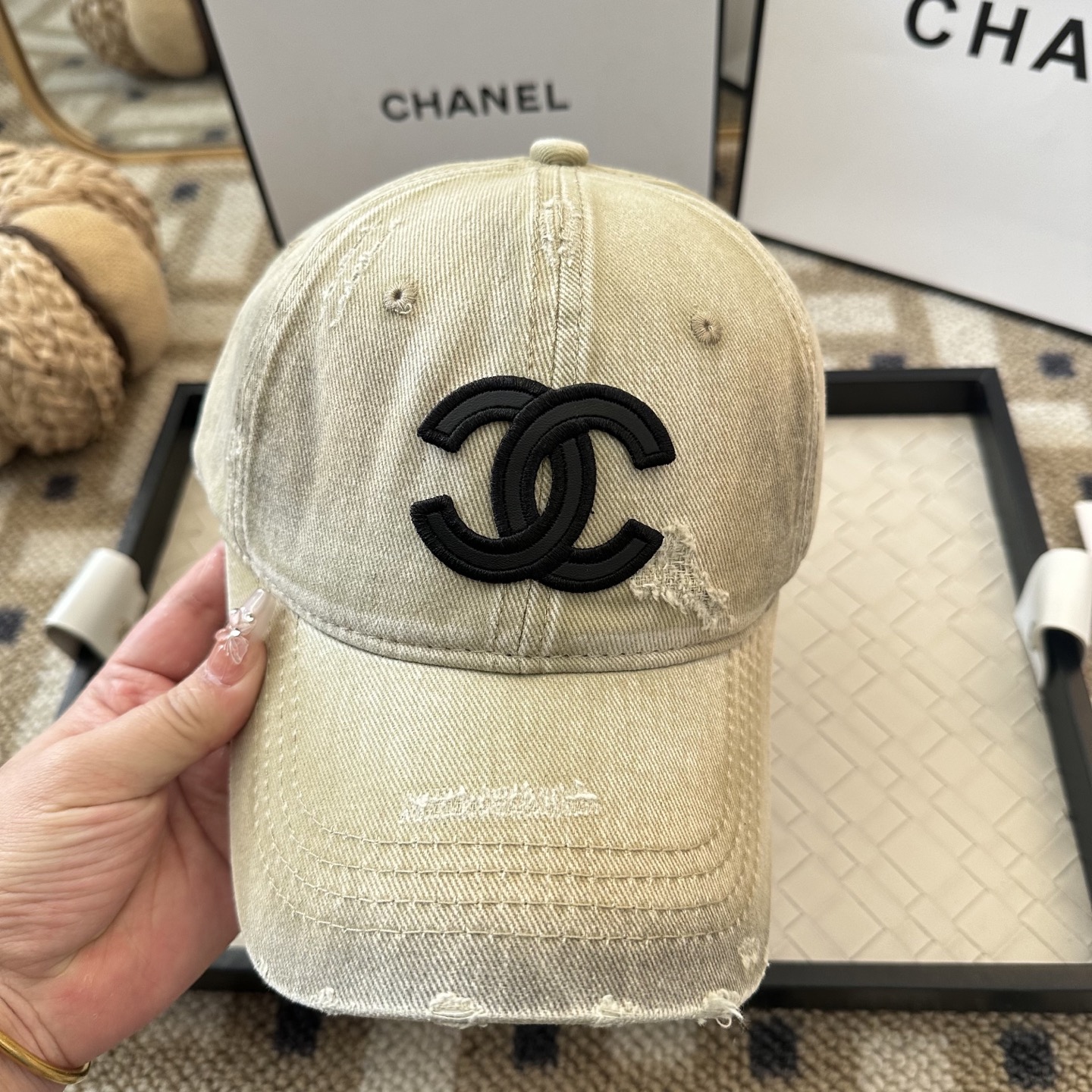 Chanel CHANEL香奈儿 新款简约棒球帽，新款 ， 款超好搭配，赶紧入手