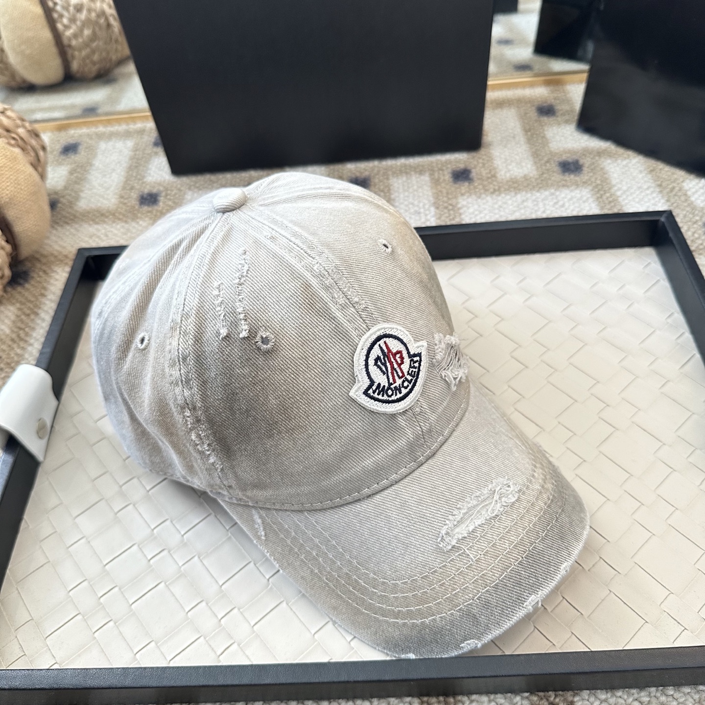 Moncler 新款棒球帽，重工打造 高端 ，百搭款
