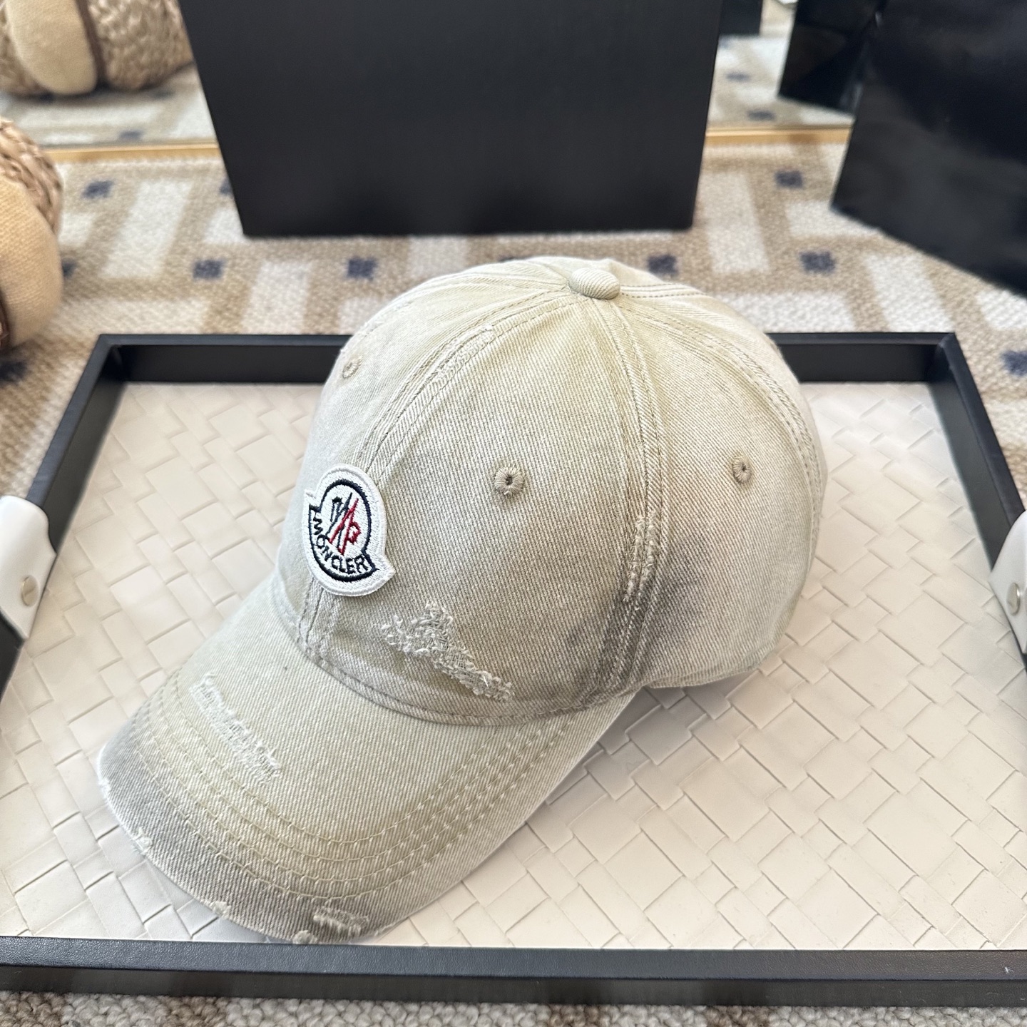 Moncler 新款棒球帽，重工打造 高端 ，百搭款