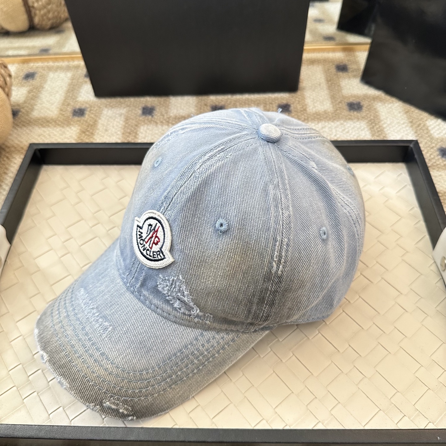 Moncler 新款棒球帽，重工打造 高端 ，百搭款