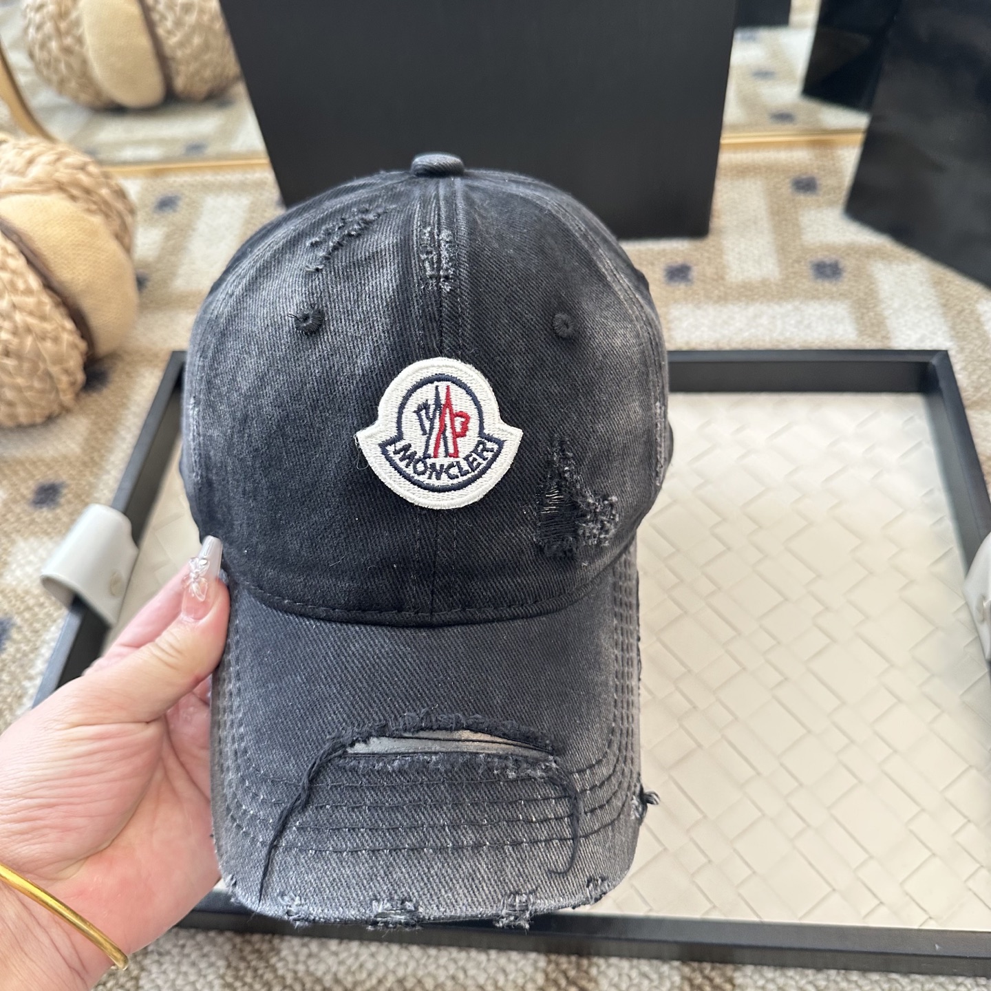 Moncler 新款棒球帽，重工打造 高端 ，百搭款