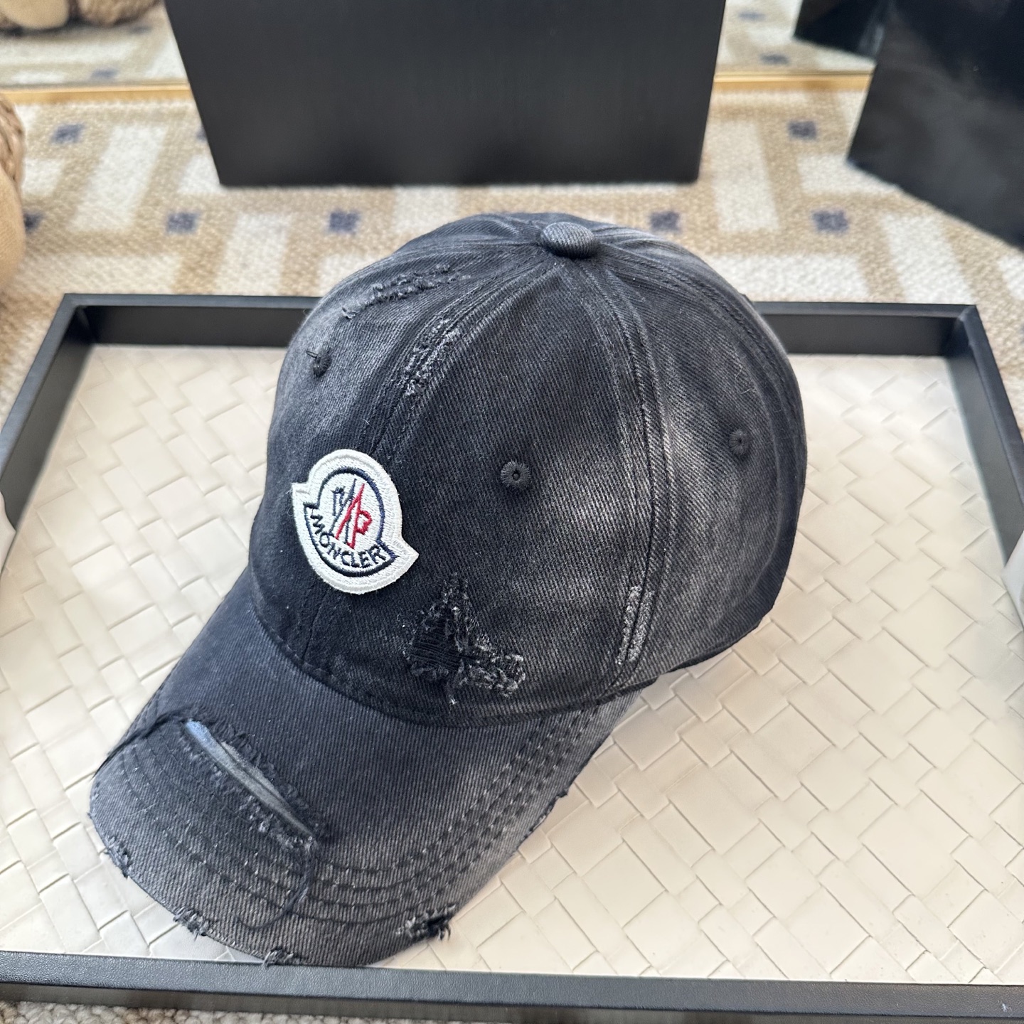 Moncler 新款棒球帽，重工打造 高端 ，百搭款