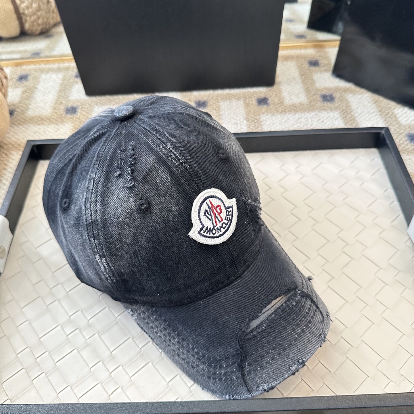 Moncler 新款棒球帽，重工打造 高端 ，百搭款