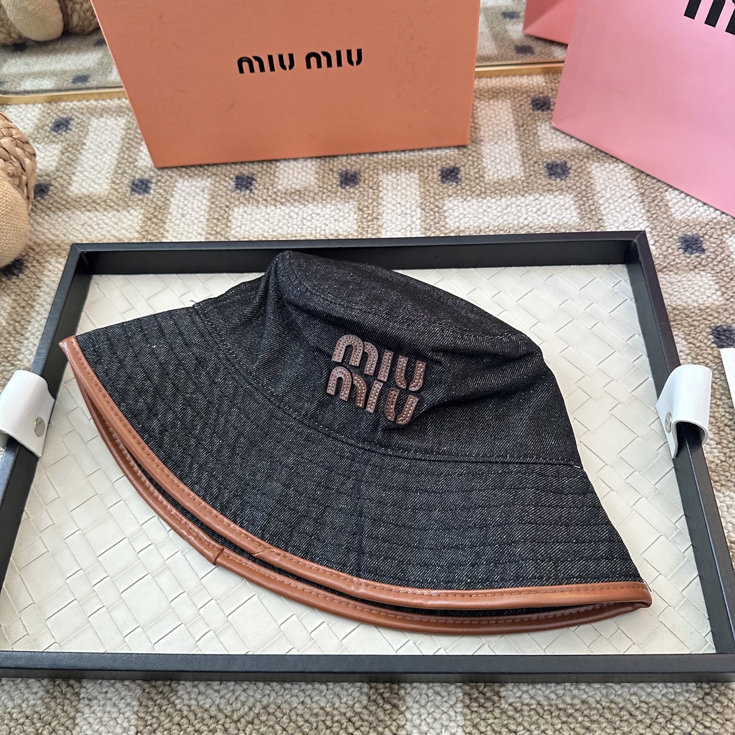 Miu Miu miumiu双面渔夫帽 开模定制，头围57cm男女通用