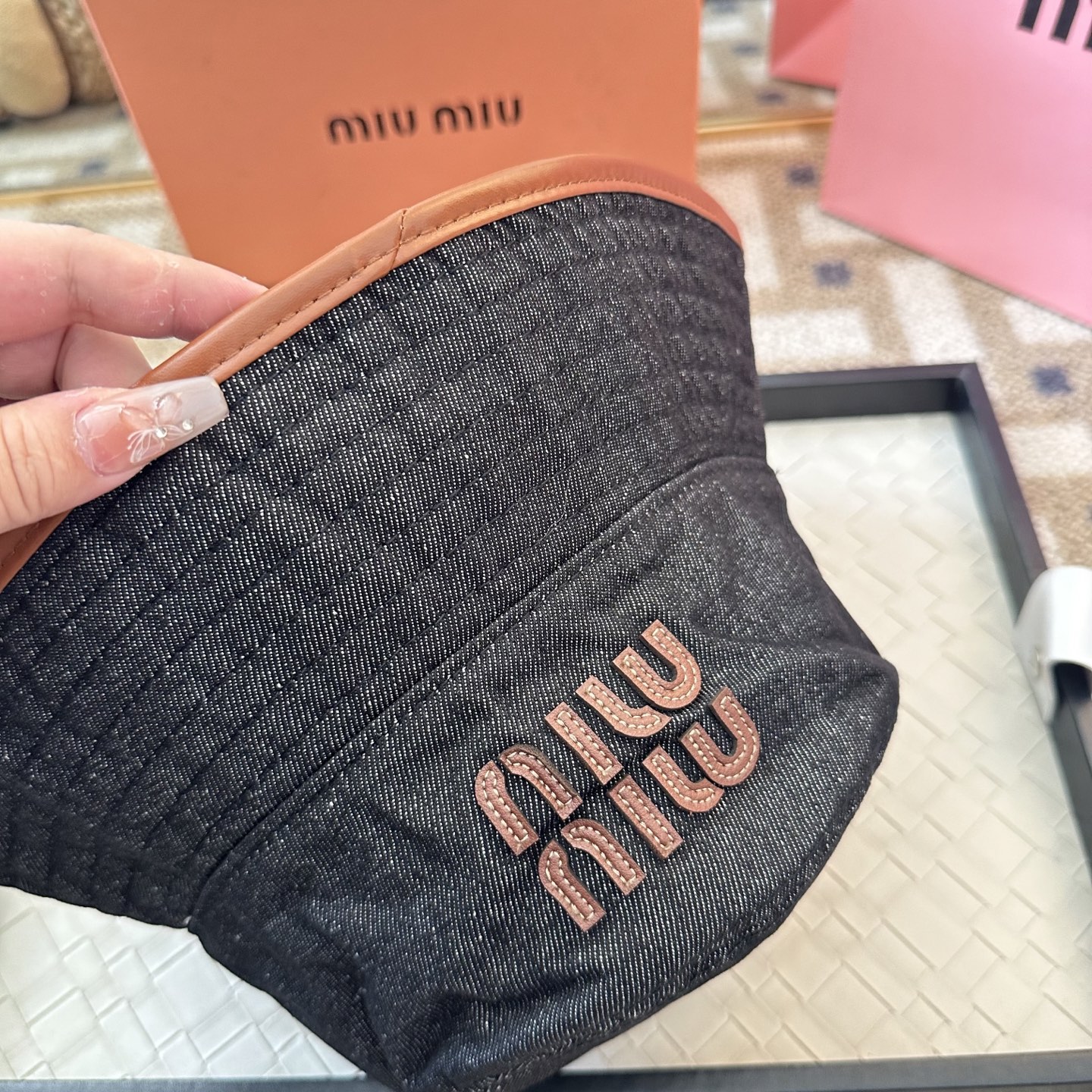 Miu Miu miumiu双面渔夫帽 开模定制，头围57cm男女通用