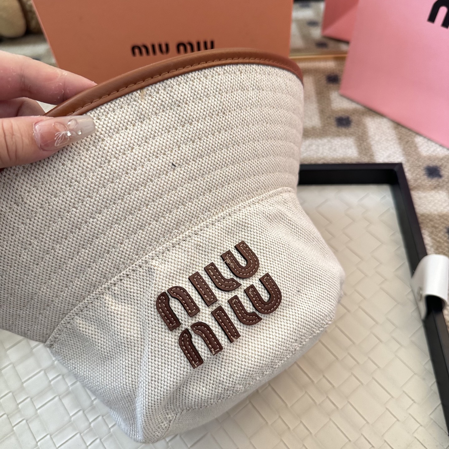 Miu Miu miumiu双面渔夫帽 开模定制，头围57cm男女通用