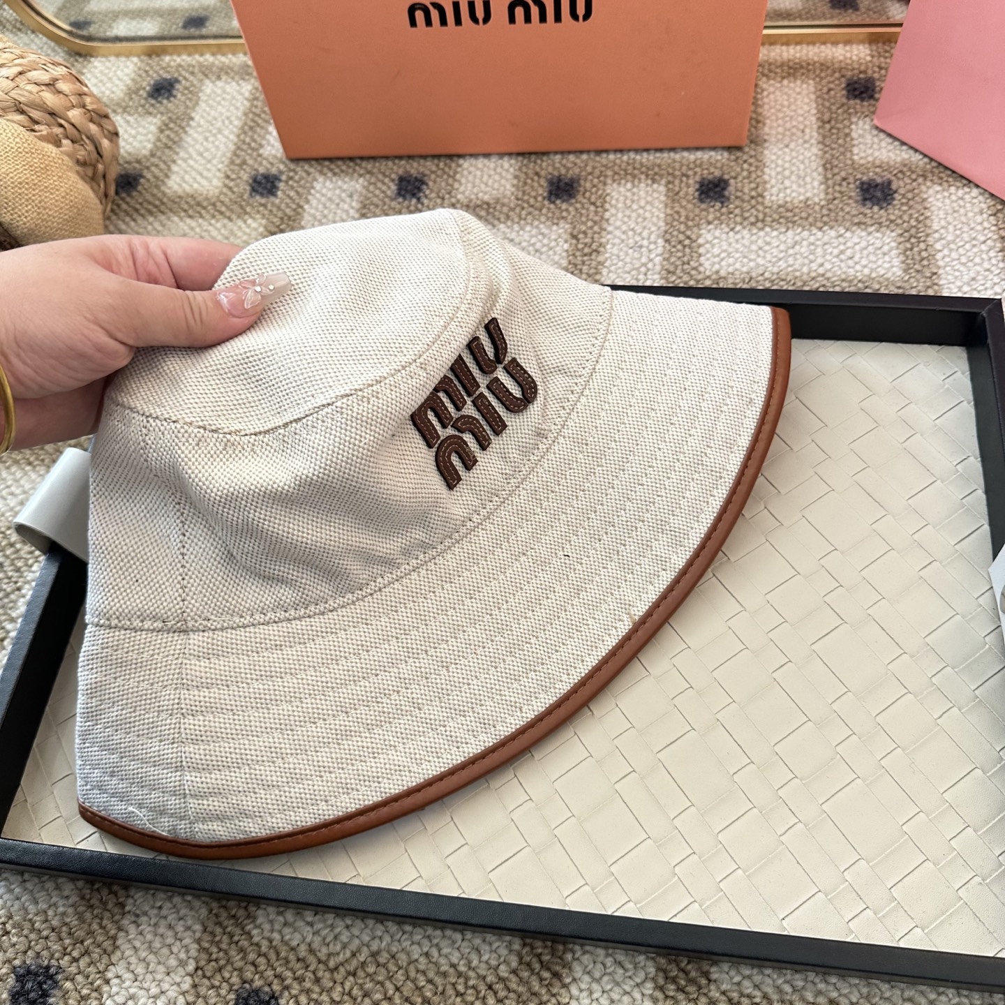 Miu Miu miumiu双面渔夫帽 开模定制，头围57cm男女通用