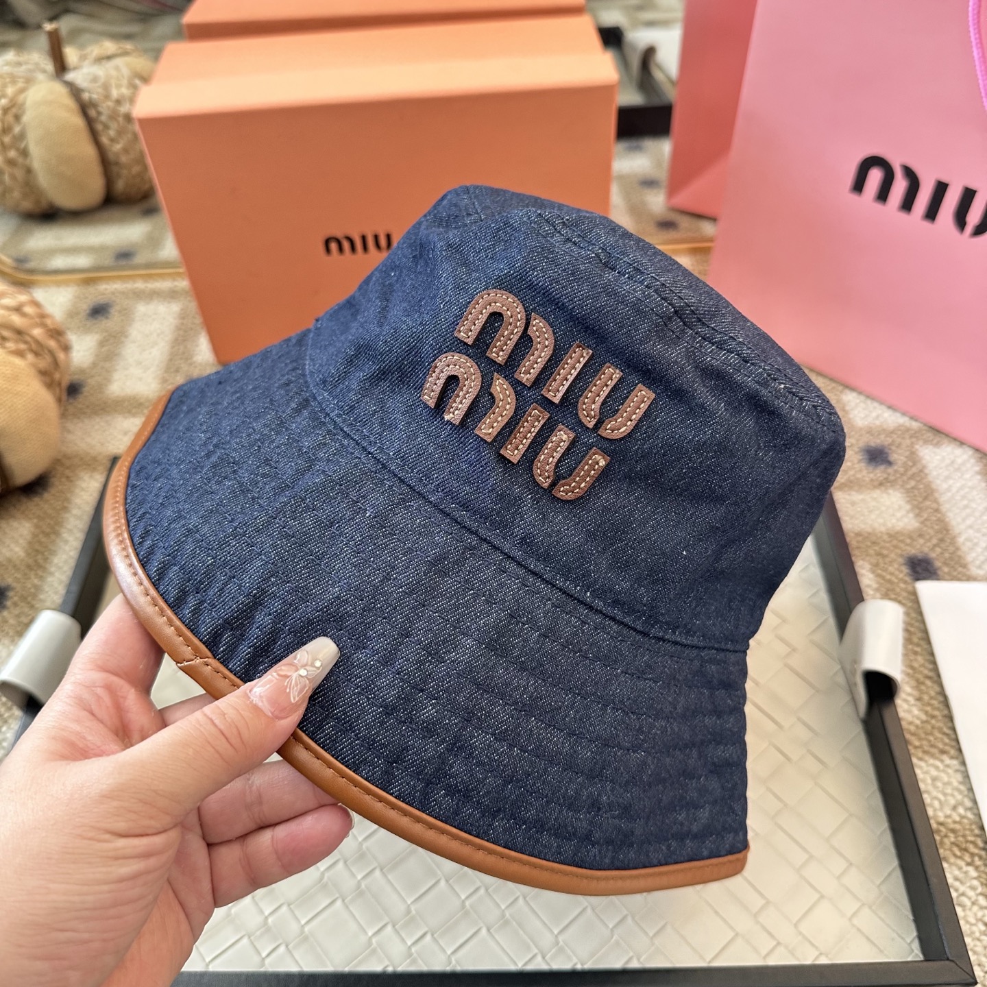Miu Miu miumiu双面渔夫帽 开模定制，头围57cm男女通用