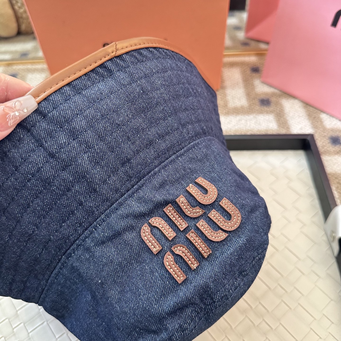 Miu Miu miumiu双面渔夫帽 开模定制，头围57cm男女通用