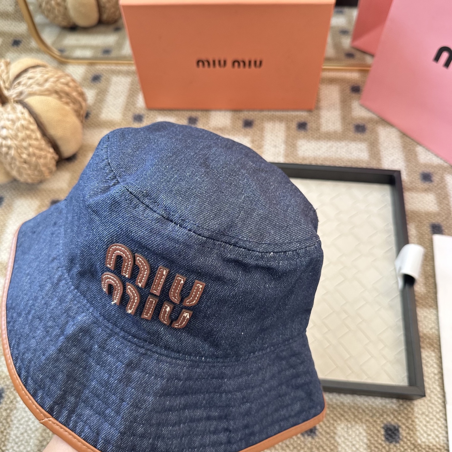 Miu Miu miumiu双面渔夫帽 开模定制，头围57cm男女通用