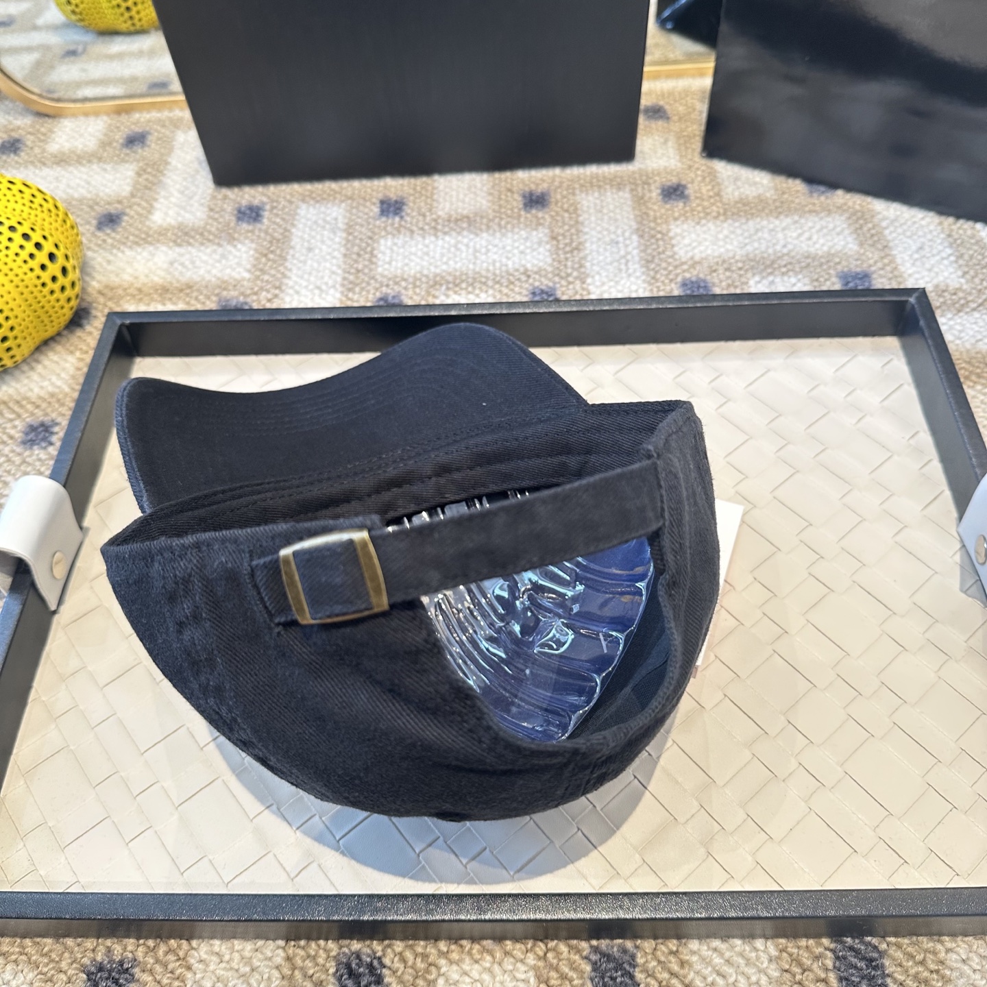 潮牌棒球帽 简单休闲风的棒球帽 减龄百搭 适配度很高！简单随性~出街拍照拗造型非常加分~男女同款 随意搭