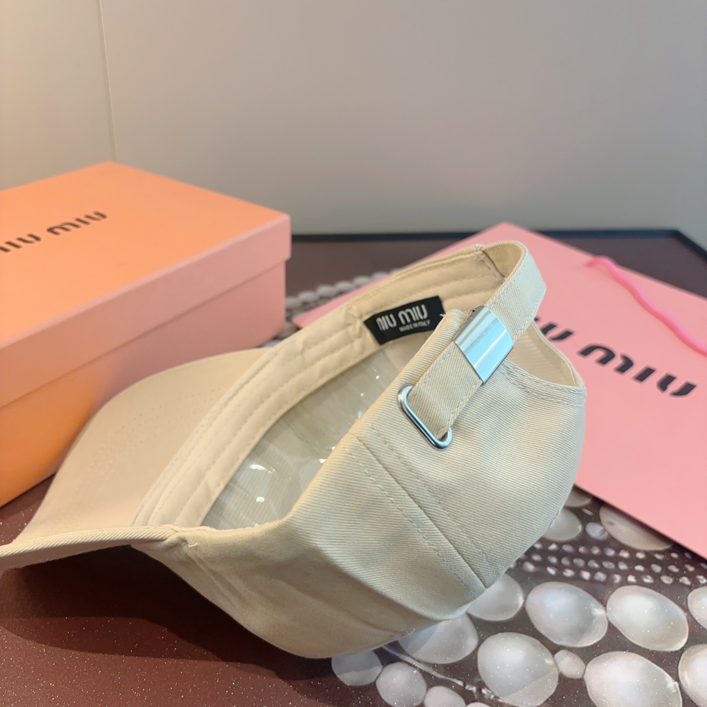 谬谬miumiu 原单 新款棒球帽，正品开模订制，原版做工细致质量超赞！