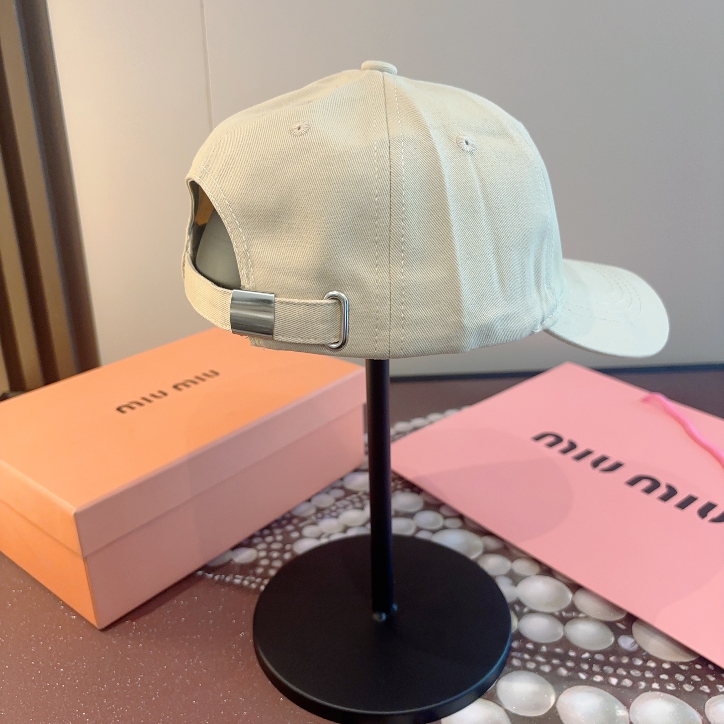 谬谬miumiu 原单 新款棒球帽，正品开模订制，原版做工细致质量超赞！