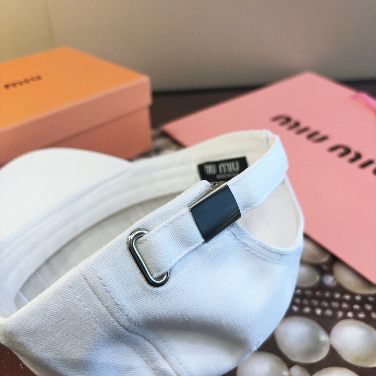 谬谬miumiu 原单 新款棒球帽，正品开模订制，原版做工细致质量超赞！