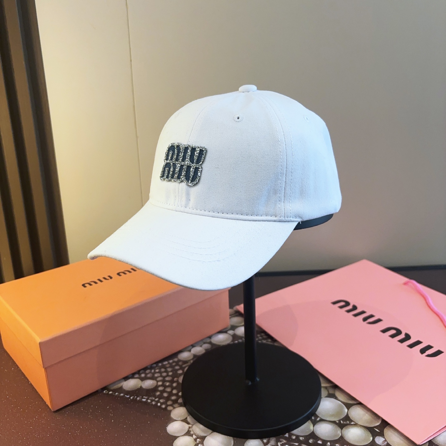 谬谬miumiu 原单 新款棒球帽，正品开模订制，原版做工细致质量超赞！