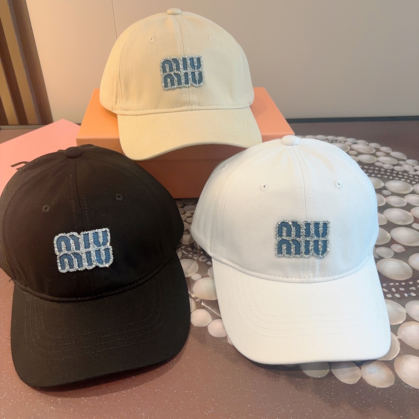 谬谬miumiu 原单 新款棒球帽，正品开模订制，原版做工细致质量超赞！