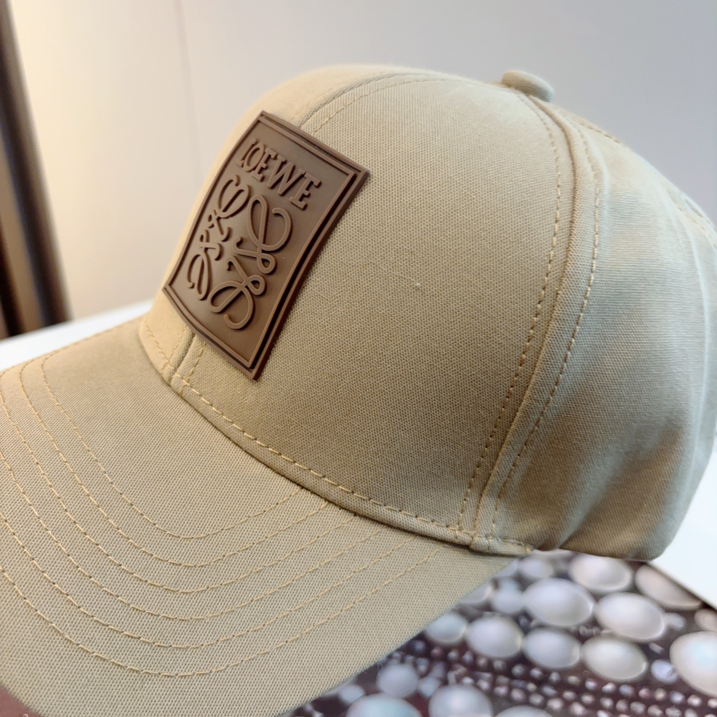 LOEWE【罗意威】新款刺绣棒球帽，专柜同步出货，大牌款超好搭配，赶紧入手