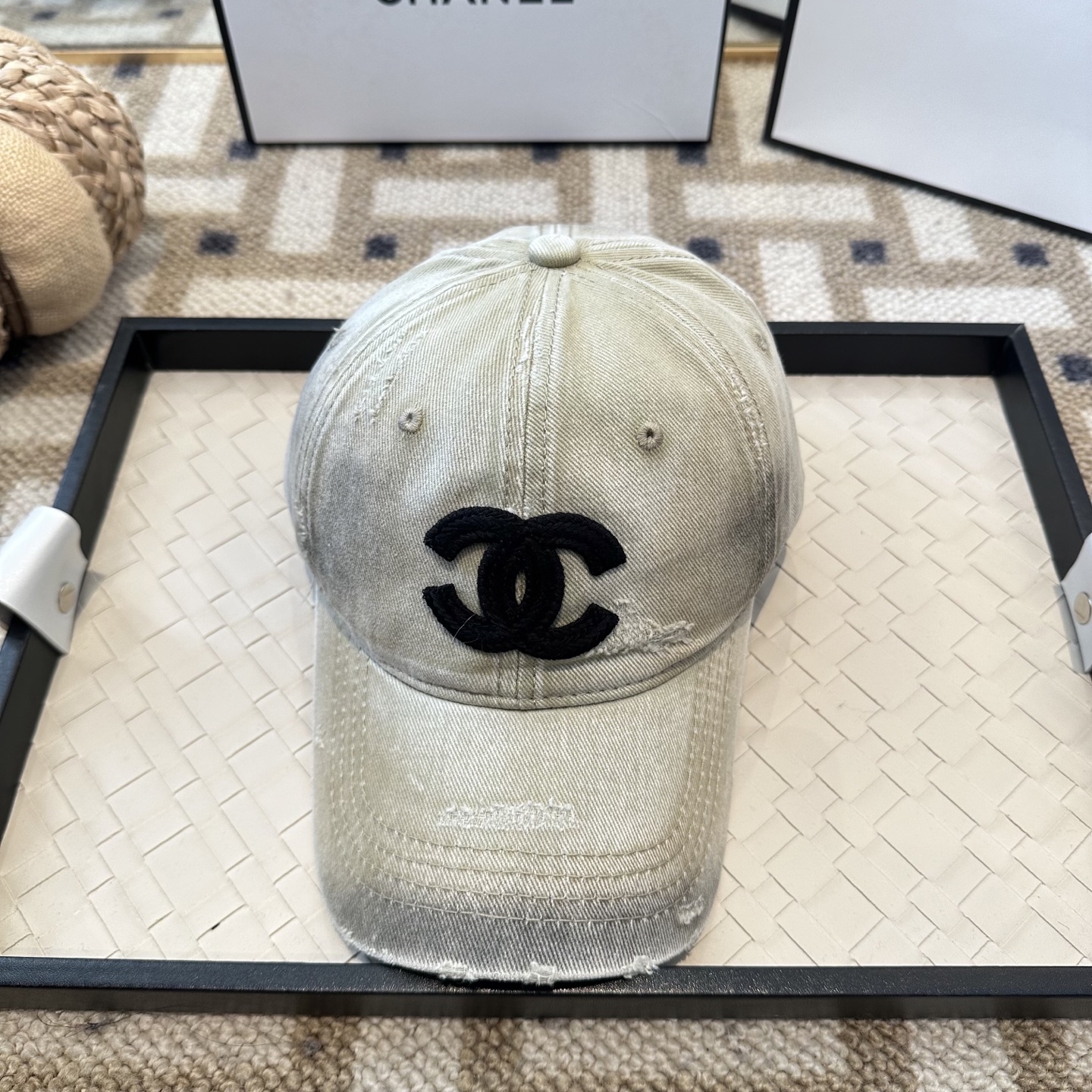 Chanel 新款简约棒球帽，新款 ， 款超好搭配，赶紧入手
