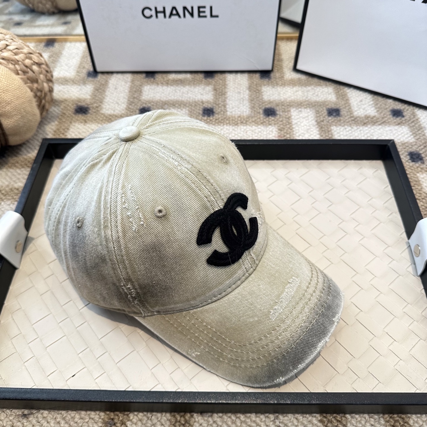 CHANEL香奈儿 新款简约棒球帽，新款出货，大牌款超好搭配，赶紧入手！