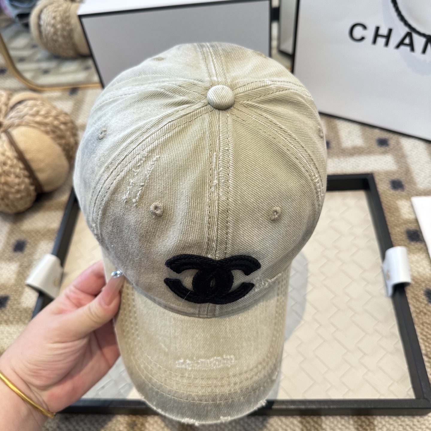 CHANEL香奈儿 新款简约棒球帽，新款出货，大牌款超好搭配，赶紧入手！
