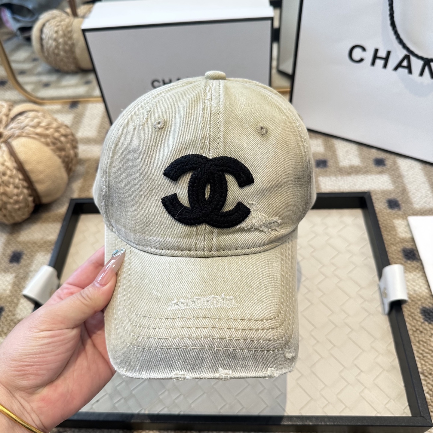 CHANEL香奈儿 新款简约棒球帽，新款出货，大牌款超好搭配，赶紧入手！