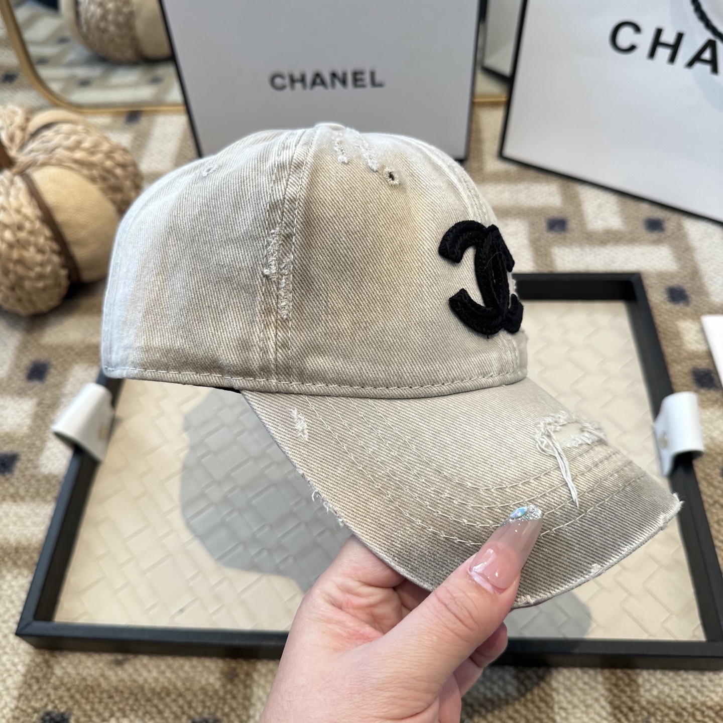 CHANEL香奈儿 新款简约棒球帽，新款出货，大牌款超好搭配，赶紧入手！