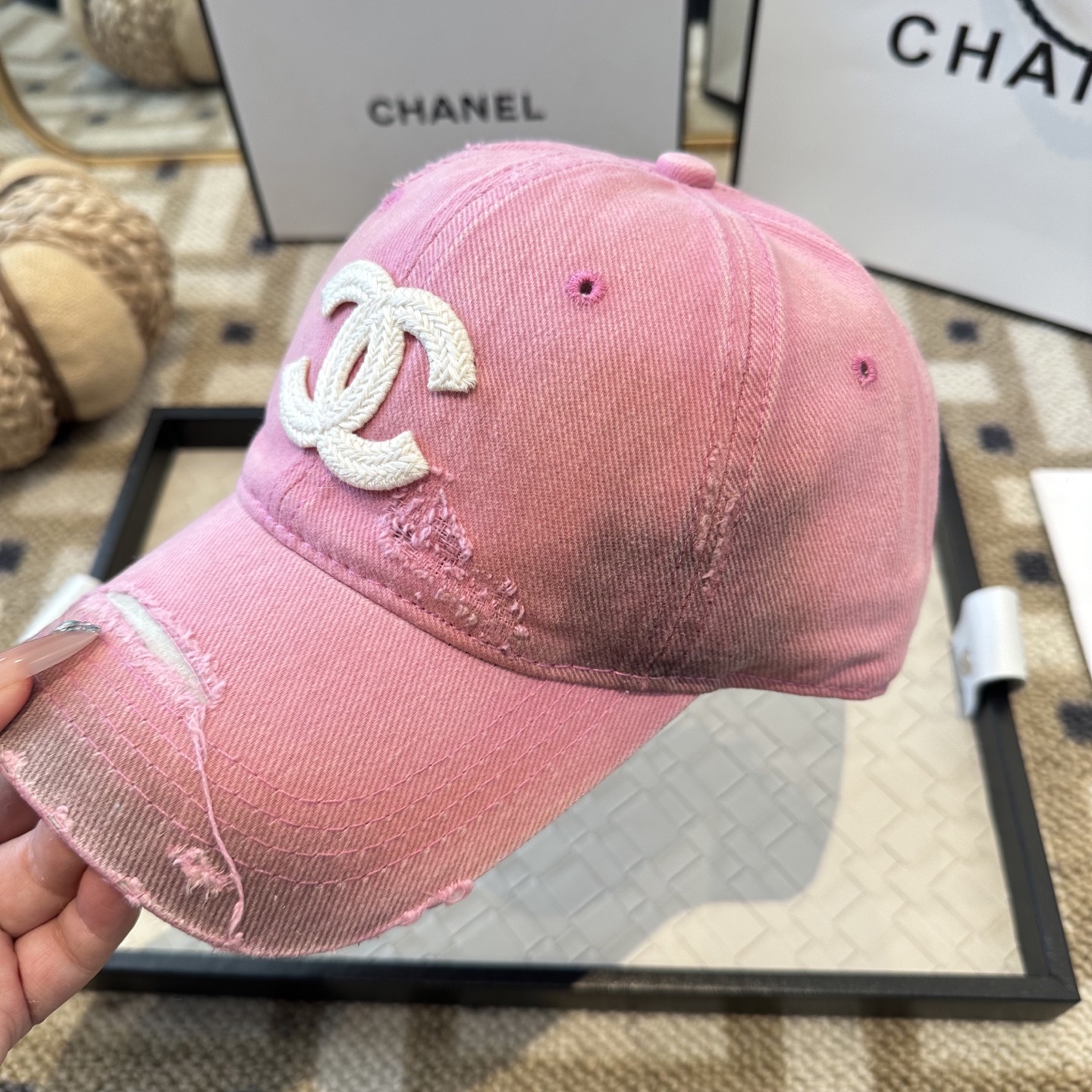 CHANEL香奈儿 新款简约棒球帽，新款出货，大牌款超好搭配，赶紧入手！