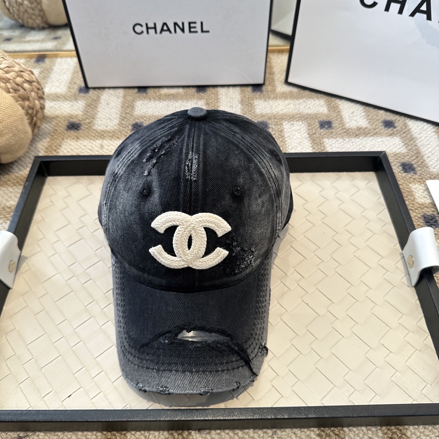 Chanel 新款简约棒球帽，新款 ， 款超好搭配，赶紧入手