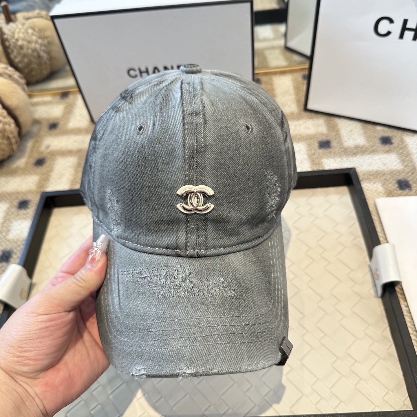 CHANEL香奈儿 新款简约棒球帽，新款出货，大牌款超好搭配，赶紧入手！