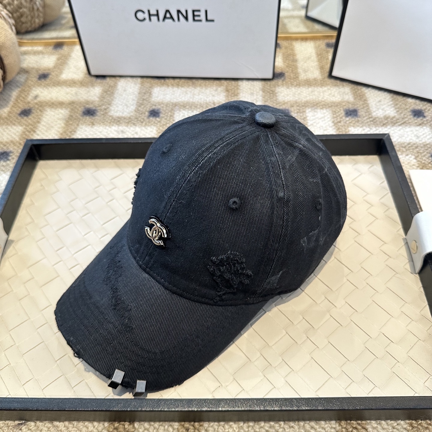 CHANEL香奈儿 新款简约棒球帽，新款出货，大牌款超好搭配，赶紧入手！