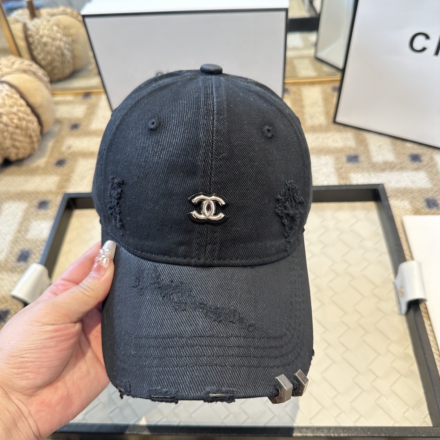 CHANEL香奈儿 新款简约棒球帽，新款出货，大牌款超好搭配，赶紧入手！