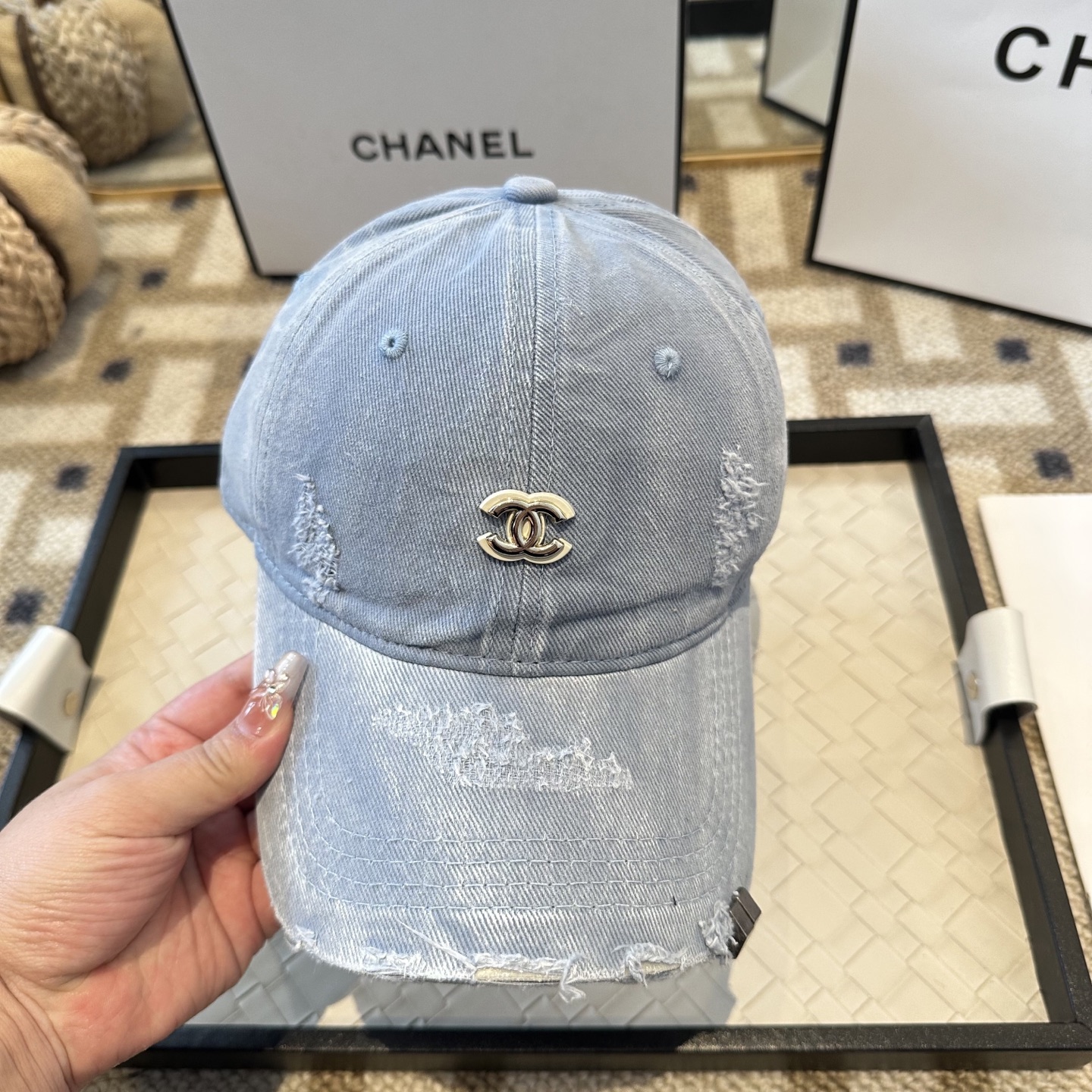 CHANEL香奈儿 新款简约棒球帽，新款出货，大牌款超好搭配，赶紧入手！