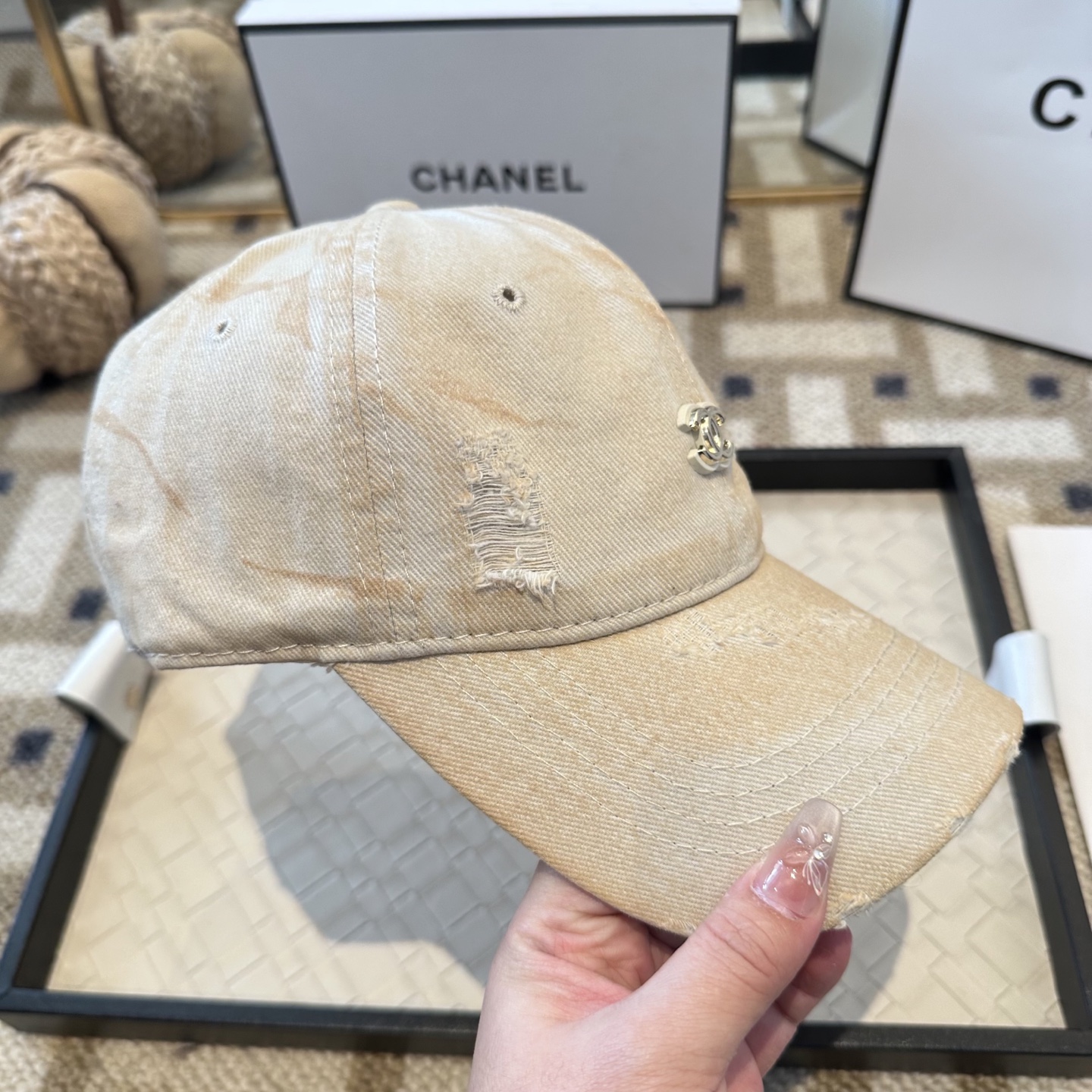 CHANEL香奈儿 新款简约棒球帽，新款出货，大牌款超好搭配，赶紧入手！