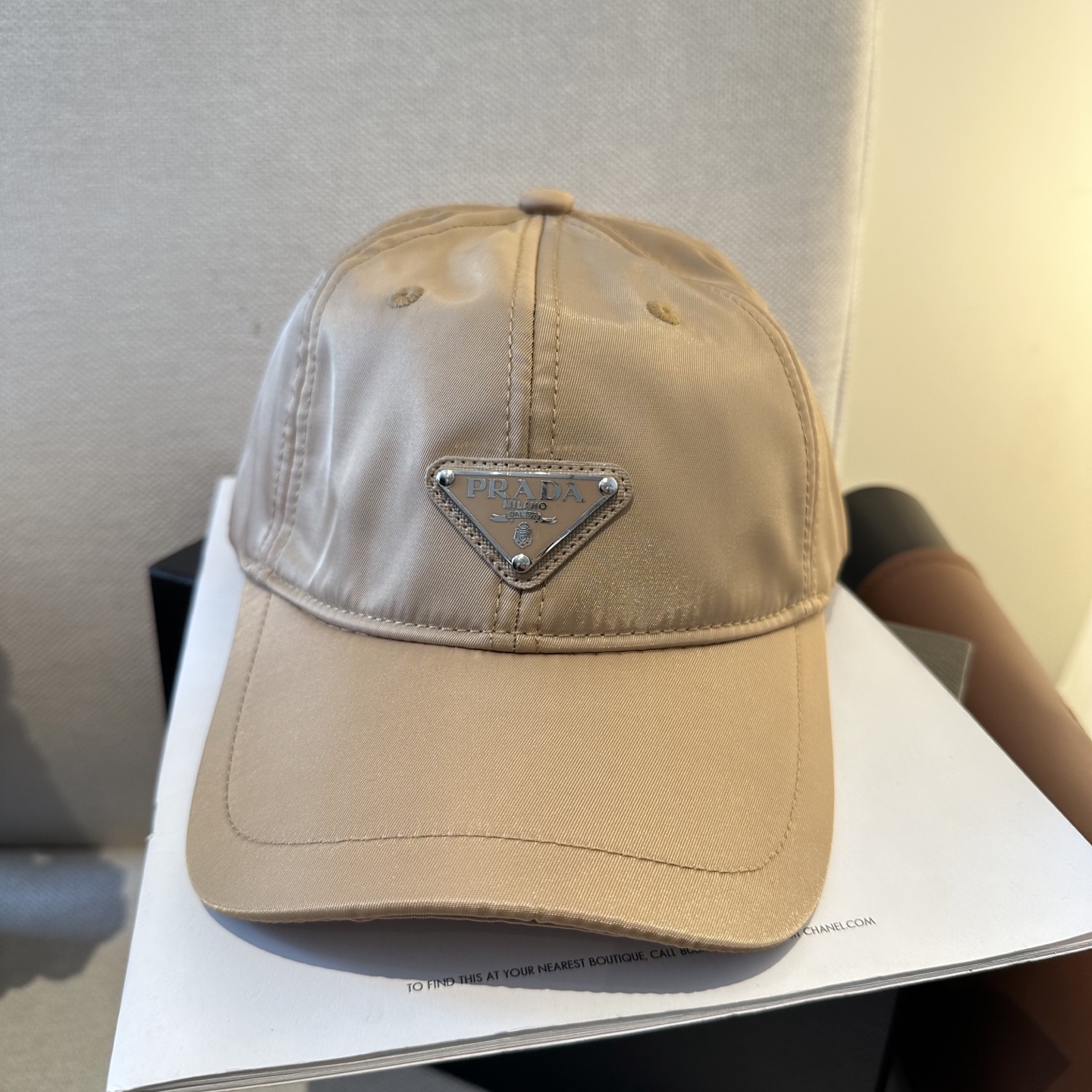 Prada 普拉达 三角标棒球帽
