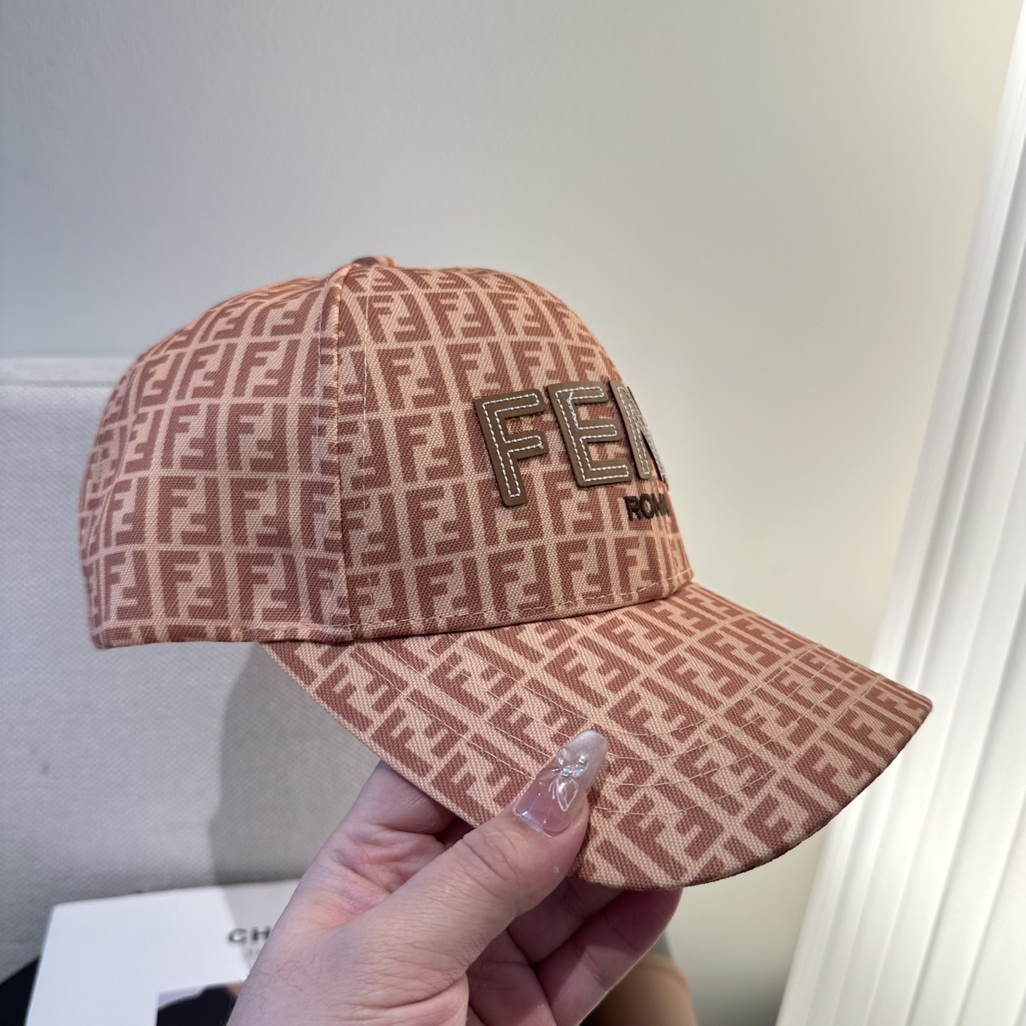 FENDI芬迪 新款棒球帽🧢 经典FF中古单品，气质穿搭单品，质量杠杠👍