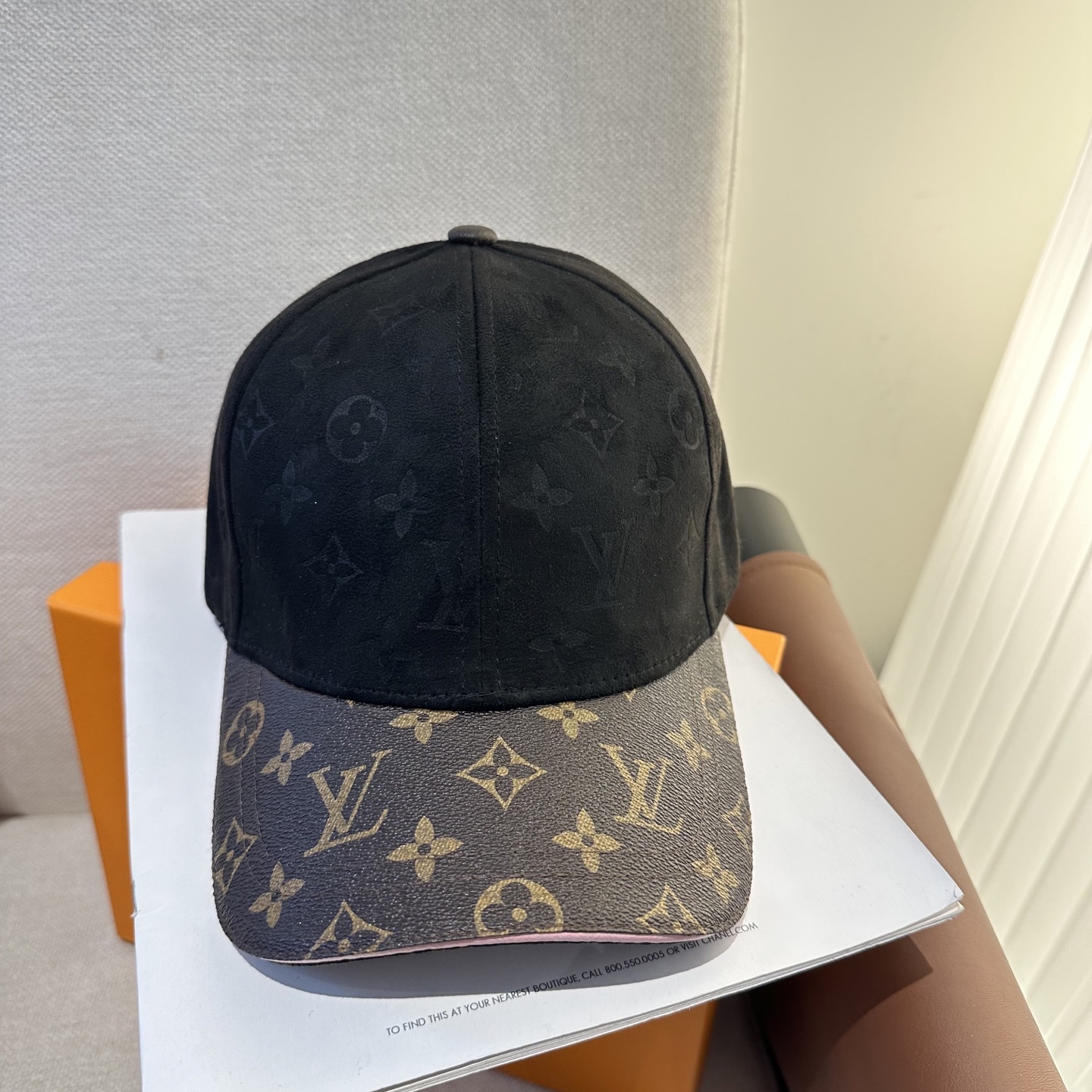 🧢路易威登棒球帽 LouisVuitton😍新款LV棒球帽，重工打造♥️高端大气，百搭款🤗男女通用！