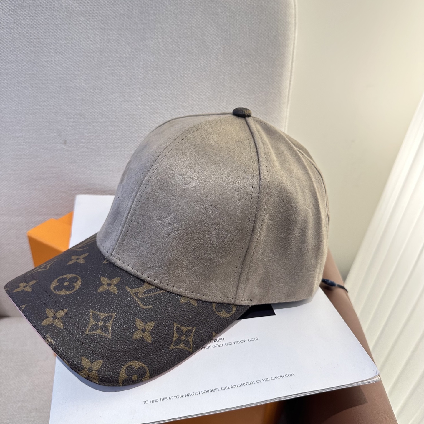 🧢路易威登棒球帽 LouisVuitton😍新款LV棒球帽，重工打造♥️高端大气，百搭款🤗男女通用！