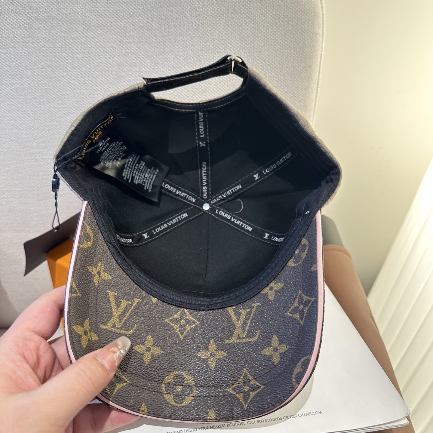 🧢路易威登棒球帽 LouisVuitton😍新款LV棒球帽，重工打造♥️高端大气，百搭款🤗男女通用！
