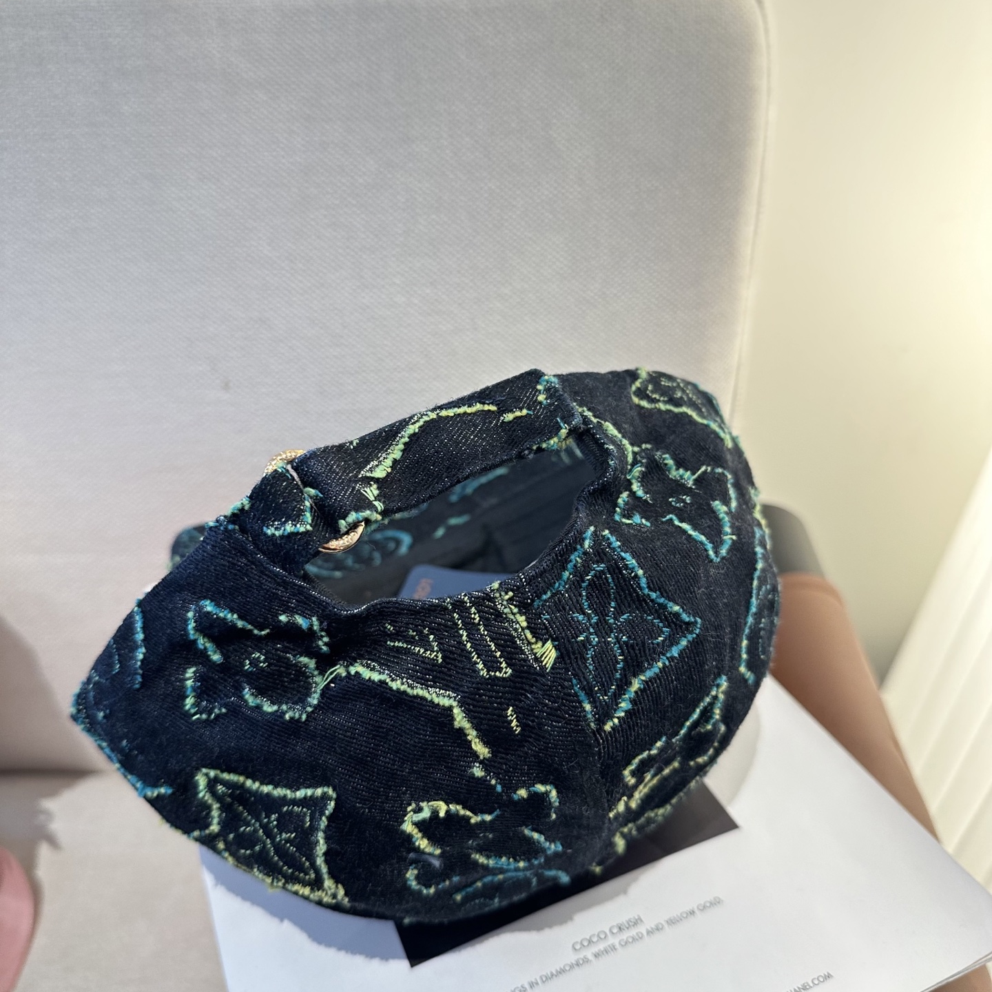 🧢路易威登棒球帽 LouisVuitton😍新款LV棒球帽，重工打造♥️高端大气，百搭款🤗男女通用！