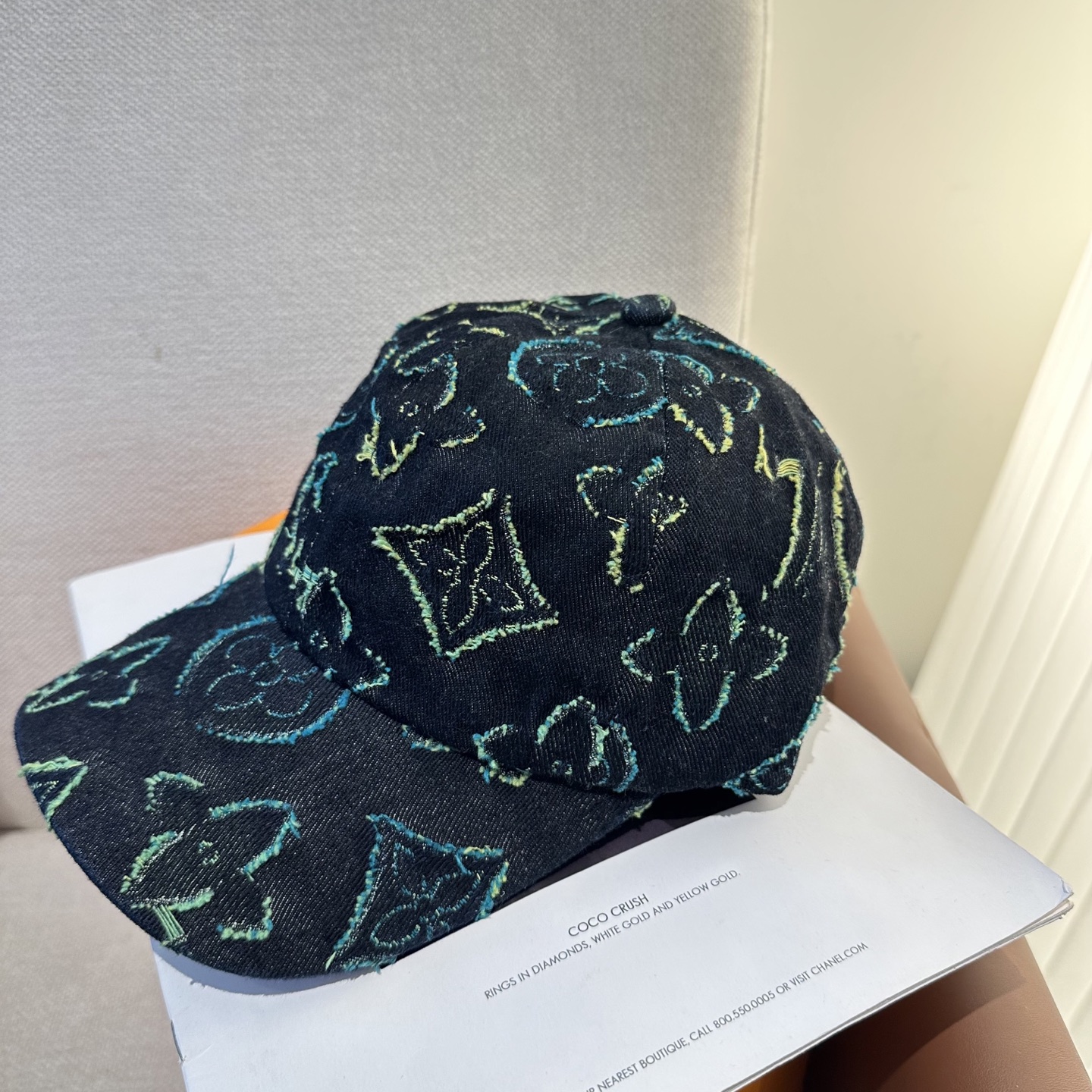 🧢路易威登棒球帽 LouisVuitton😍新款LV棒球帽，重工打造♥️高端大气，百搭款🤗男女通用！
