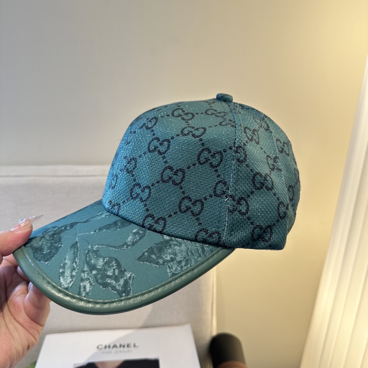 🧢GUCCI古奇棒球帽 😍新款棒球帽，重工打造♥️高端大气，百搭款🤗男女通用！