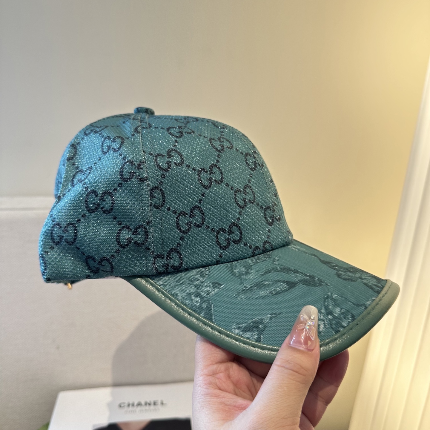 🧢GUCCI古奇棒球帽 😍新款棒球帽，重工打造♥️高端大气，百搭款🤗男女通用！